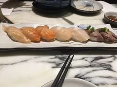 -家贺屋刺身寿司专门店