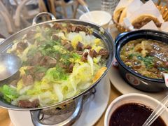 -闫家驴肉老店(华电一校店)