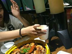 -多嘴肉蟹煲(华联店)