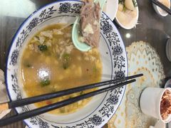 -一间楼牛羊肉泡馍馆(东一路店)