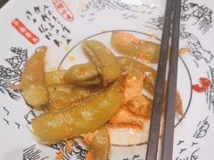 -何妹湿辣牛肉·粤式烧烤砂煲(桂雅路店)