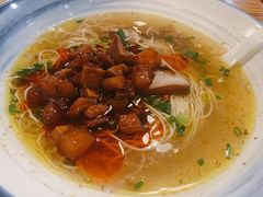 -小龙酒家(桂平路店)
