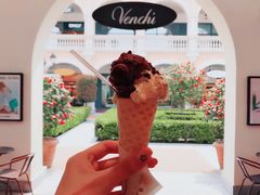 -VENCHI 闻绮(上海佛罗伦萨小镇店)