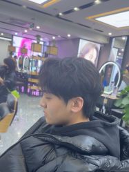 -藤野造型烫染·漂发