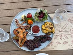 -Mark&Mars Restaurant