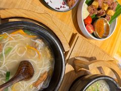 -勺子米线·云南传统小吃市集(四方街店)