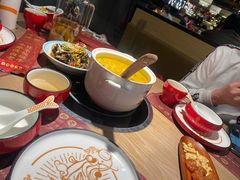 -山城外·非遗酸菜鱼(蜀都万达店)