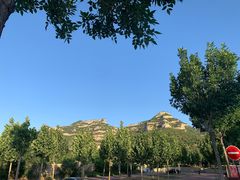 -抱犊寨风景区