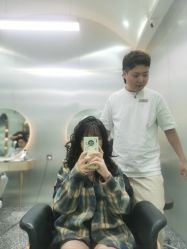 -Tloml salon