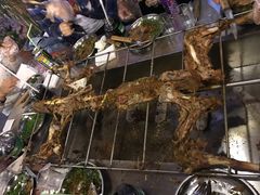 -去吃小龙虾·江湖菜·烧烤(南滨路店)