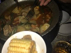 -Lake Shore Hotel & Restaurant