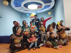 -小门牙好性格托育(北外滩中心)