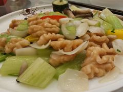 -益健名厨海鲜城(夏湾店)