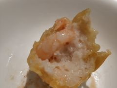 w虾籽烧卖-新大咀港式茶餐厅(宝山万达店)