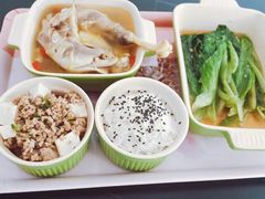 -鲸育宝宝月嫂(徐汇店)