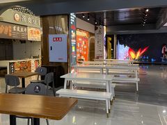 -八一好吃街·高品美食广场