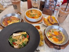 -邢泰记