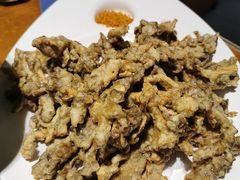 软炸蘑菇-95号酱骨·一块豆腐(展春园西路店)