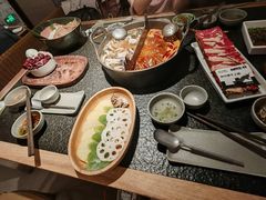 -三出山火锅(南京万象天地店)