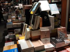 -SISYPHE BOOKS西西弗书店(龙湖滨江天街店)