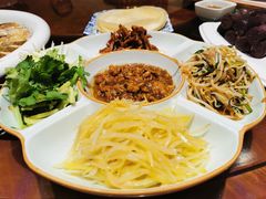 -哈啾嗨·新概念蒙餐(红星新城店)