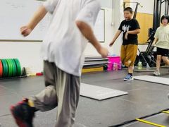 -超菲特健身工作室(晨月店)