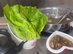 -官塘陈记鱼生·潮汕砂锅粥·牛肉火锅(潮枫路总店)