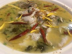 老坛特色酸菜鱼-壹块捌烧烤(灯市口店)