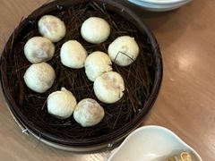 -佬钱湾仔(衣裳街店)