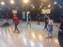 -YASAKI国际舞蹈中心