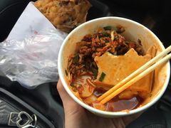 -半月镰胡姐脆皮萝卜饺子
