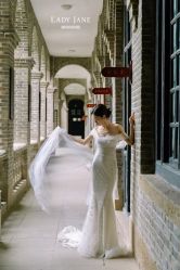 -Lady  Jane高端婚纱礼服馆