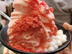草莓雪花冰-串妹花式冰粉(乐山总店)