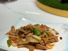 -马尔龙新疆饭店·清真(长青路店)