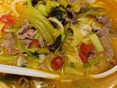 -粉小主·贵州酸汤牛肉粉(南京仙林金鹰店)