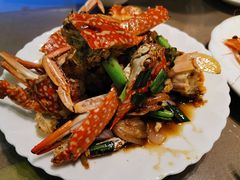 -三姐妹·海鲜大排档