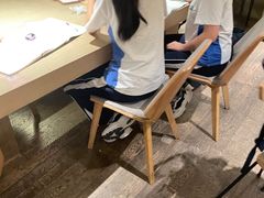 -物质生活书·酒吧