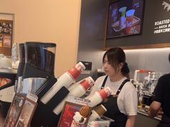 -Peet's 皮爷咖啡(海雅缤纷城店)