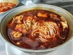 -铁锅哥米线