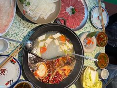 -鸿姐老火锅(静安店)