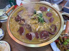 -小柒家第一锹东北菜(城关店)
