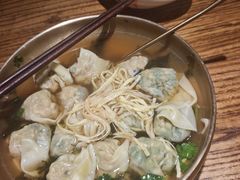 -荣记歡喜·馄饨铺(开发区振华购物中心店)