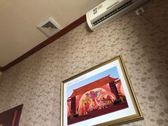 -鸿亨泰杂鱼馆(港馨家园店)