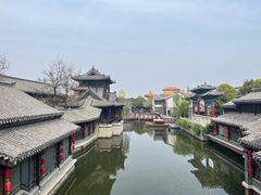 -湖光月色临湖音乐餐厅(台儿庄古城店)