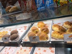 -浓心爷爷·现烤面包(岭南新世界店)