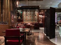 大堂-恰餐厅及酒吧 CHAR Bar & Grill (北京丽都皇冠假日店)