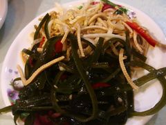 -阿三鱼头泡饼·家常菜