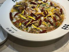 -渔语鱼酸菜鱼新川菜(来福士店)