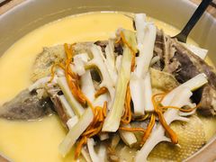 扁尖老鸭汤-望乡楼上海菜(日月光店)