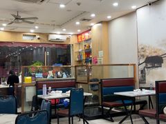 -红色湘菜馆(春风店)